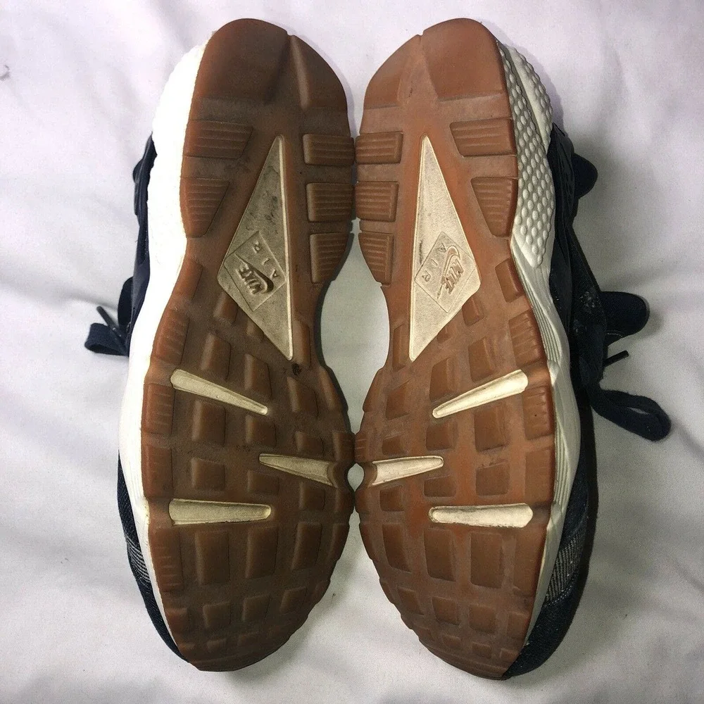Nike Air‎ Huarache Run denim Women Sneakers Size 9
